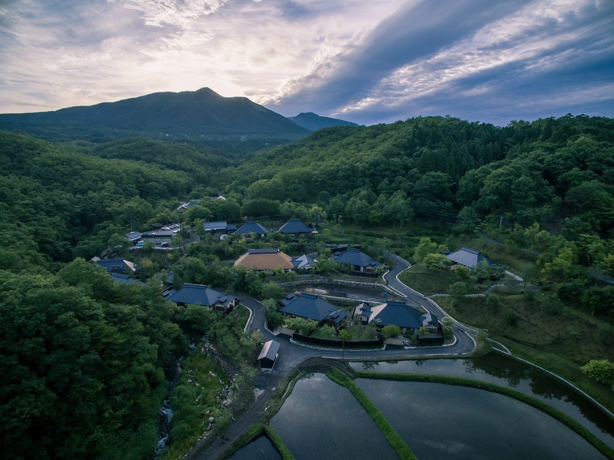 Miyama Sansou Hotel Minamioguni Ngoại thất bức ảnh
